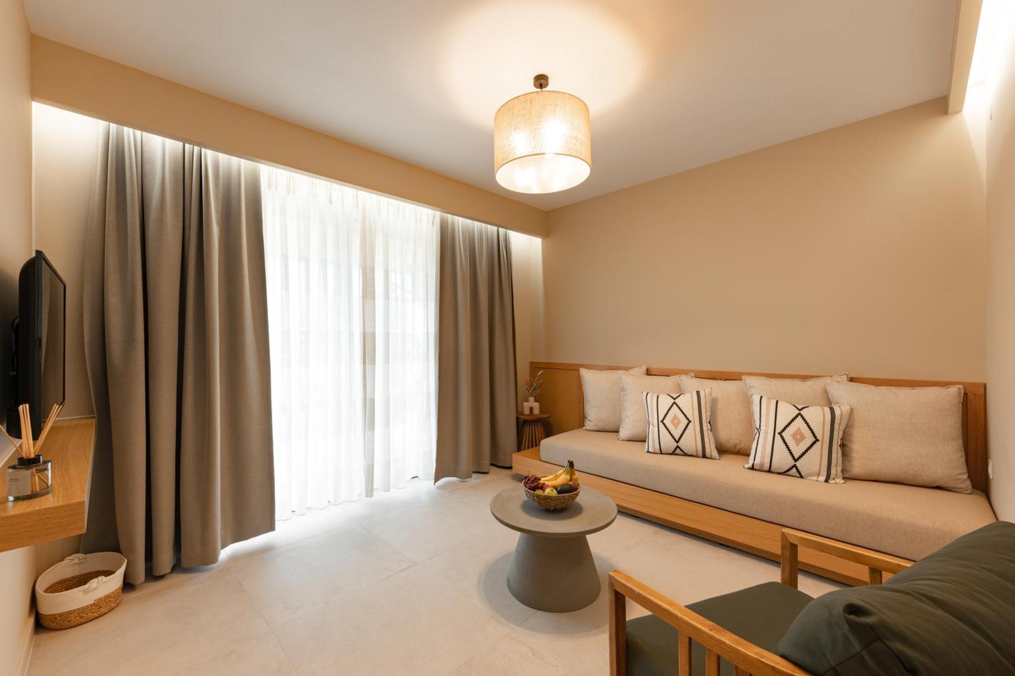 Trinity Design Suites Valanidorachi Экстерьер фото