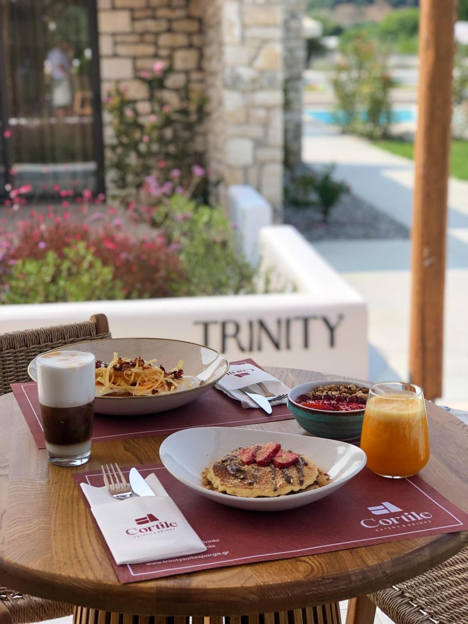 Trinity Design Suites Valanidorachi Экстерьер фото