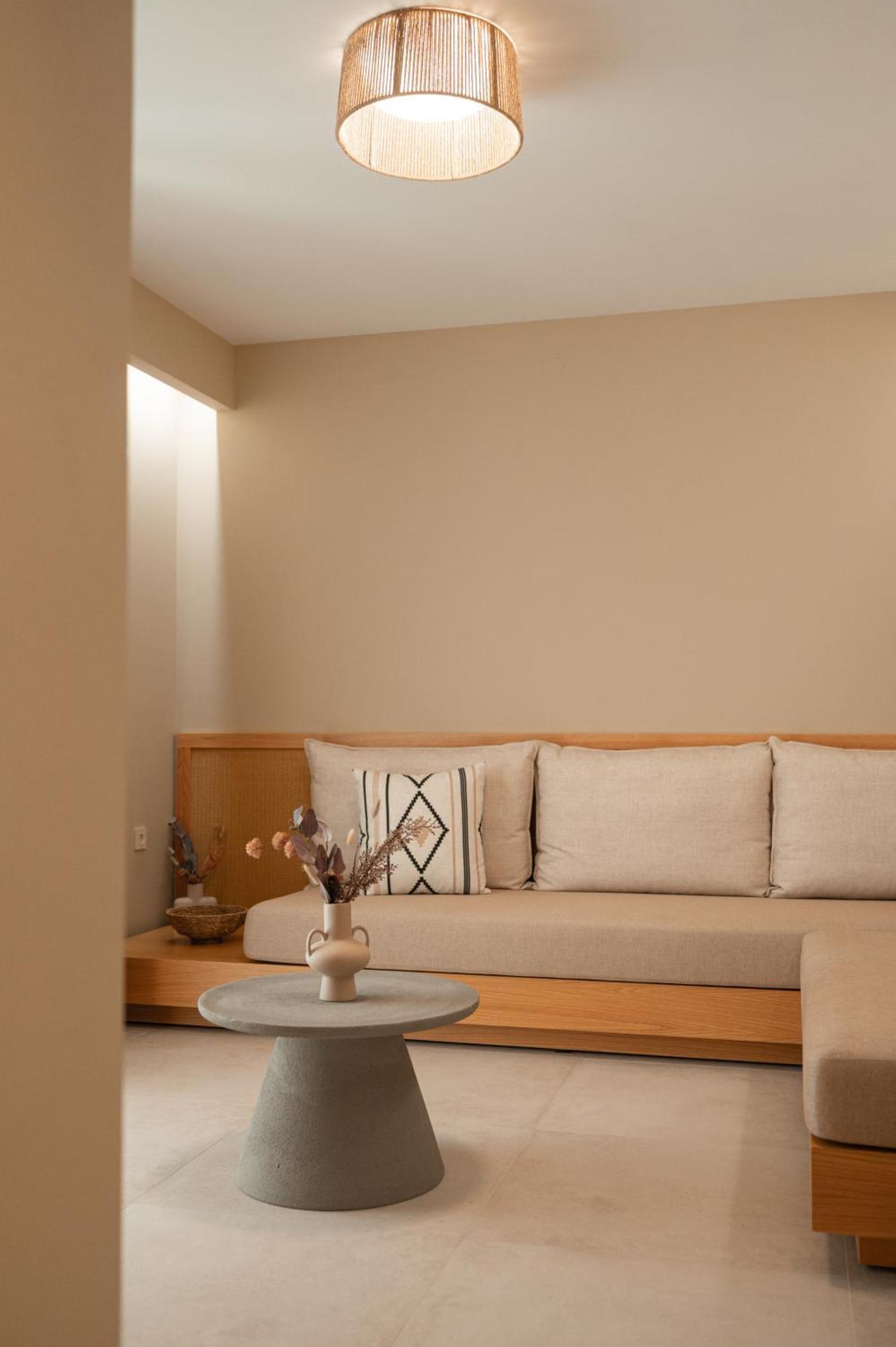 Trinity Design Suites Valanidorachi Экстерьер фото