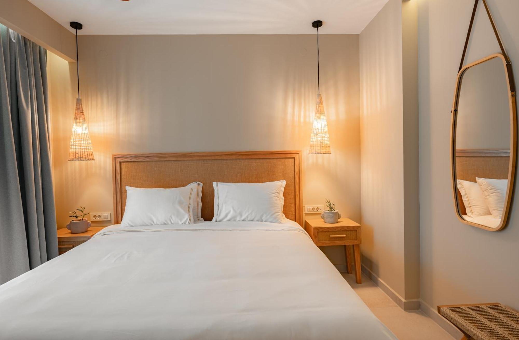 Trinity Design Suites Valanidorachi Экстерьер фото